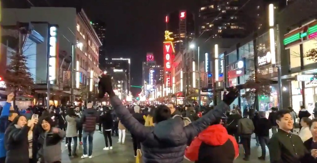 Humans are Genuinely Fucking Confounding and SOME Of Y’all Need To Be Smacked Upside the Fucking Head #GranvilleStreet